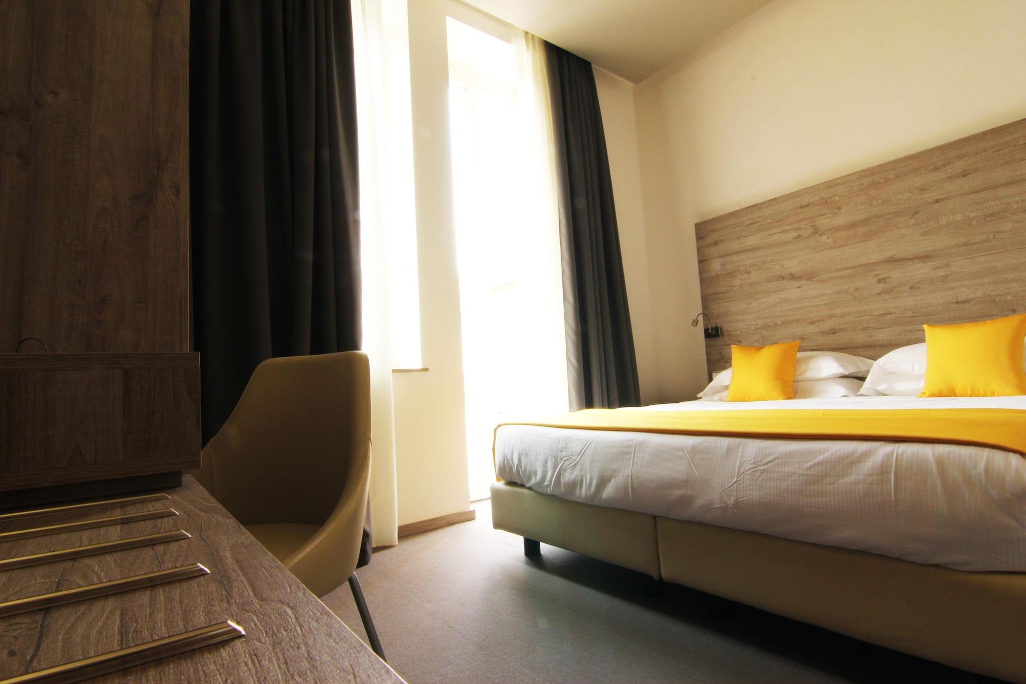 Sole Hotel Verona Esterno foto